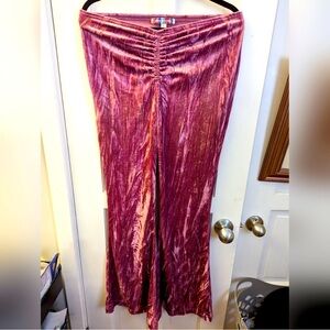 364 // Urban outfitters velvet bell-bottoms // L